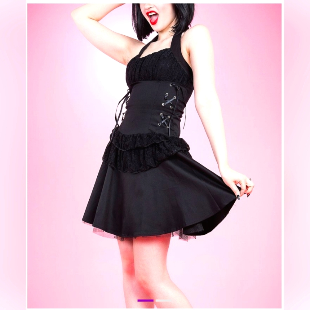 NWT Hearts and Roses halter dress